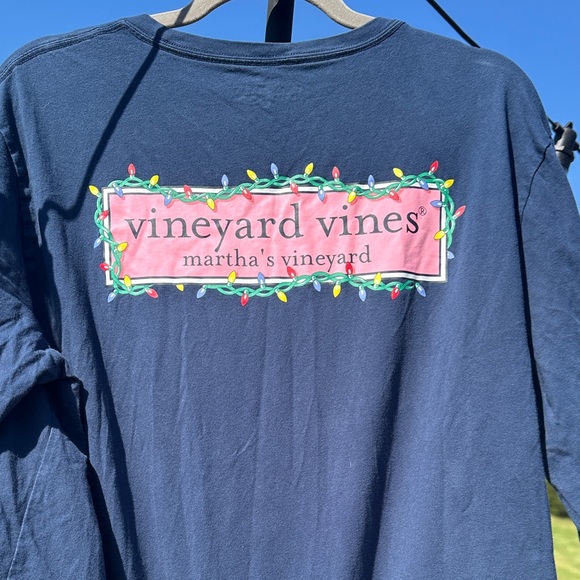 Vineyard Vines Blue Shirt with Festive Logo - Picture 1 of 5